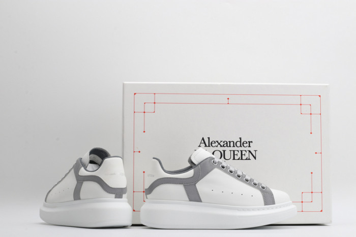 a1exa*der Mcqv*en sole sneakers