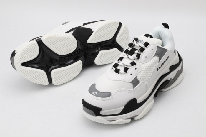 BL TRIPLE S TRAINERS