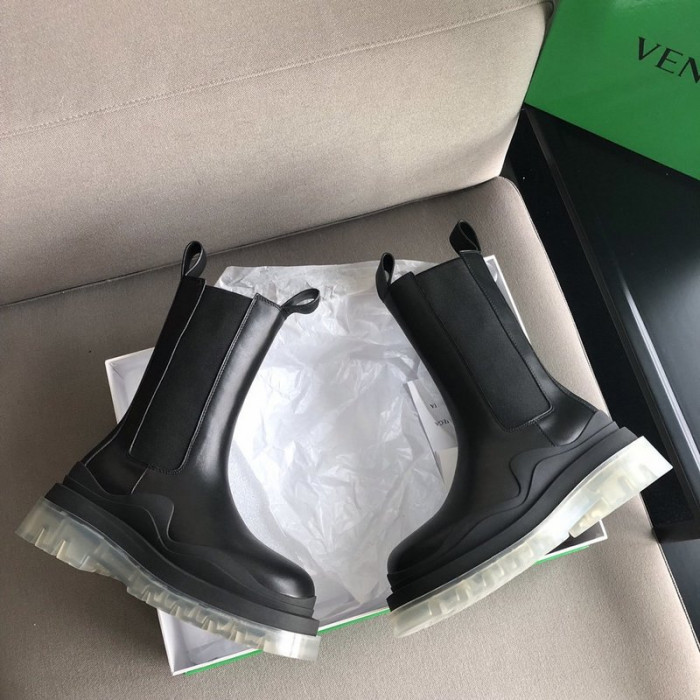 Bo*te*ga ve*ne*ta sneaker