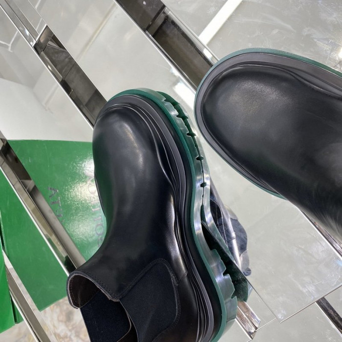 Bo*te*ga ve*ne*ta sneaker