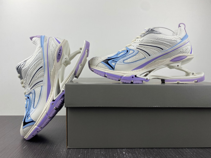 BC X-PANDER 6.0 TRAINER 653870 W1RC8 0521