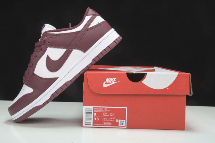Nike Dunk Low Bordeaux DD1503-108