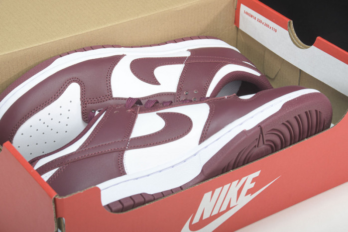 Nike Dunk Low Bordeaux DD1503-108