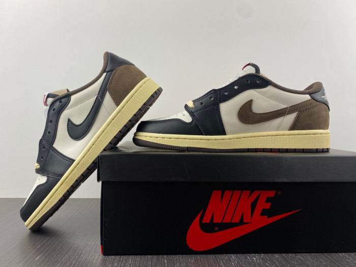 Air Jordan AJ1 Low OG SP TRAVIS SCOTT CQ4277-105