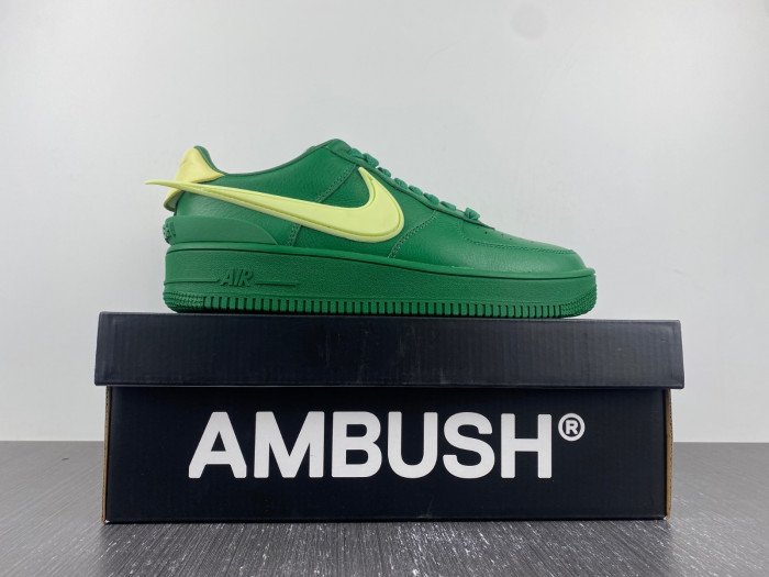 Nike AMBUSH X AIR FORCE 1 LOW 