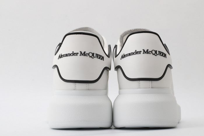 a1exa*der Mcqv*en sole sneakers