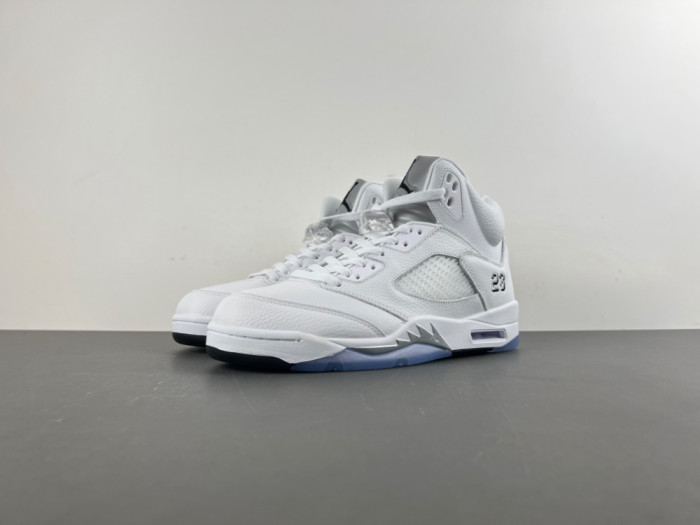 Air Jordan 5 “White Metallic” With Nike Air HQ7978-103