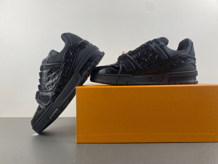 l0vis Vvtt0n lv trainer lvt-198