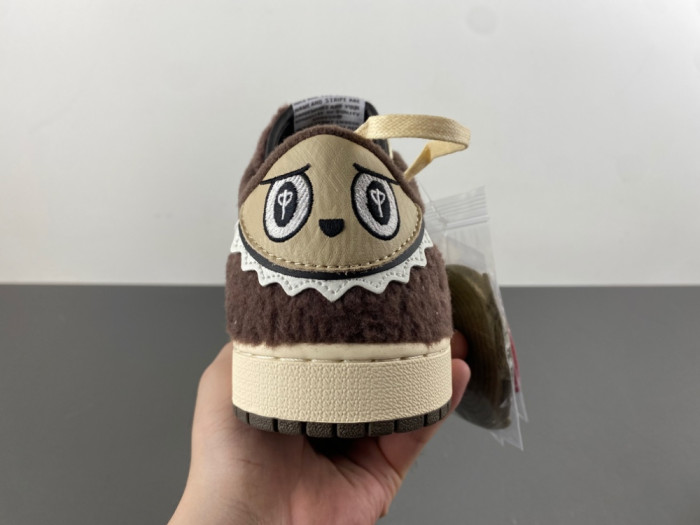 Travis Scott x Jordan Air Jordan 1 Low x Labubu DM7866-717