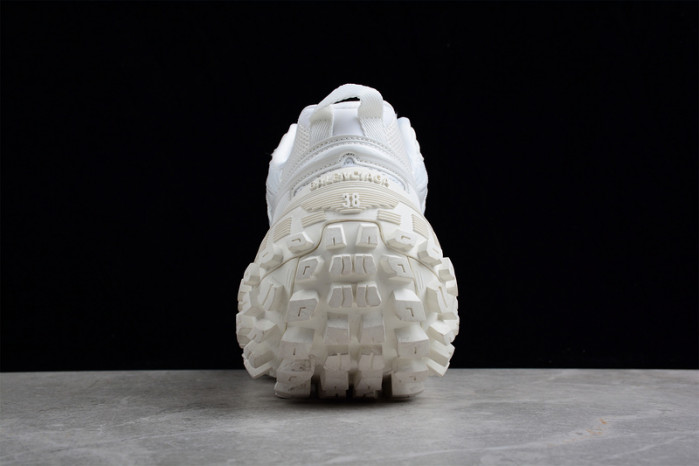 BC DEFENDER SNEAKERS D-1