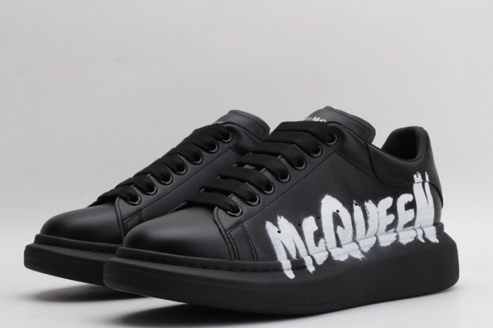 a1exa*der Mcqv*en sole sneakers