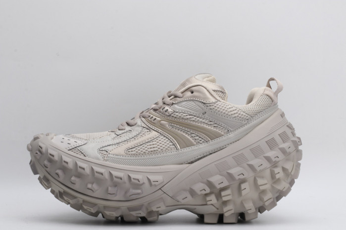 BC DEFENDER RUBBER PLATFORM SNEAKERS