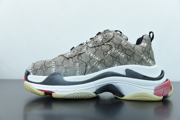 BC TRIPLE TRAINER 677192 ULZ10 9795