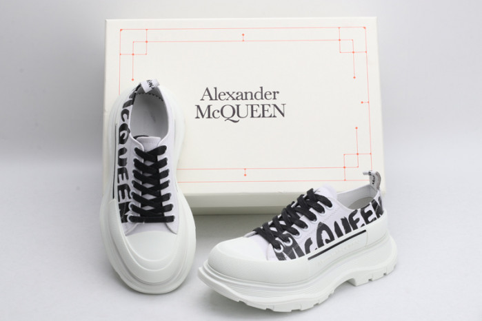 a1exa*der Mcqv*en canvas sneakers