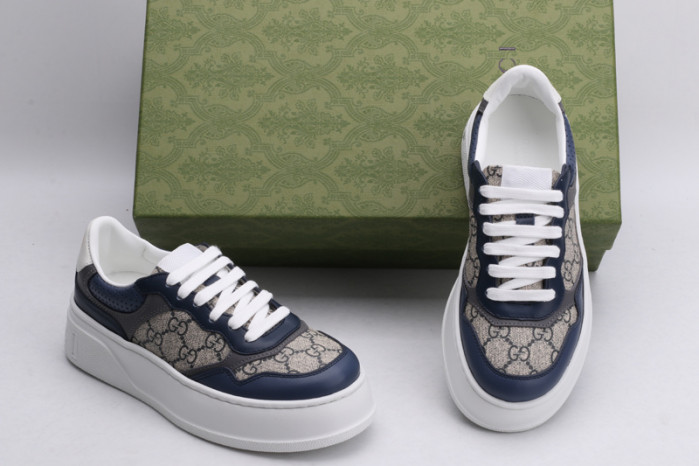 GC LOW-TOP SNEAKER