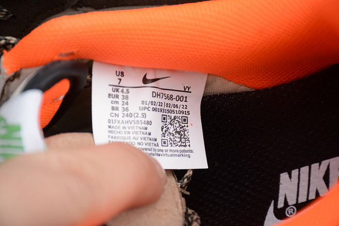 NIKE Air Force 1 DH7568-001