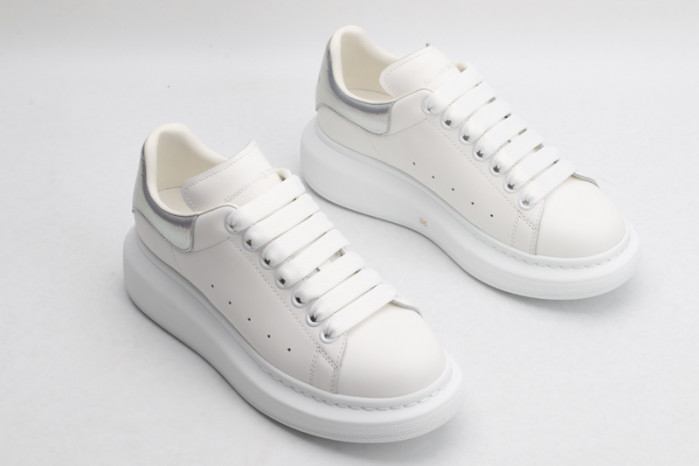 a1exa*der Mcqv*en sole sneakers
