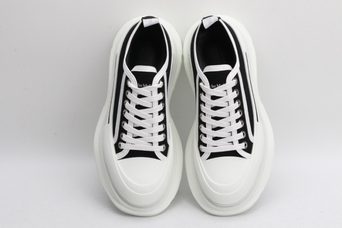 a1exa*der Mcqv*en canvas sneakers