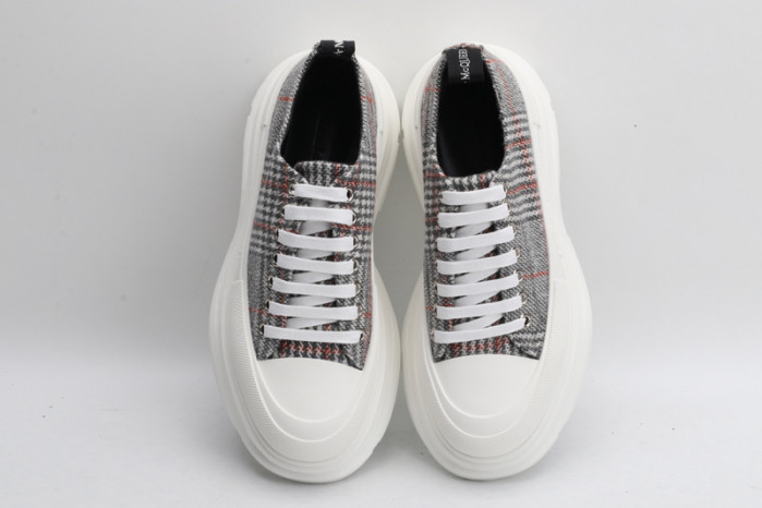 a1exa*der Mcqv*en canvas sneakers