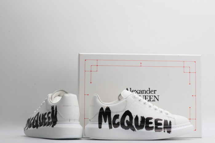 a1exa*der Mcqv*en sole sneakers