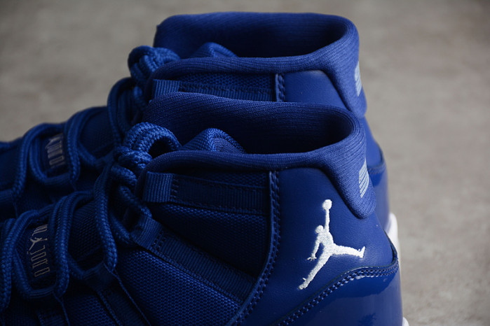 AIR JORDAN 11 RETRO "Midnight Navy White" AT7802-115