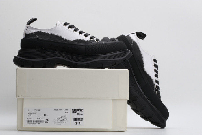 a1exa*der Mcqv*en canvas sneakers