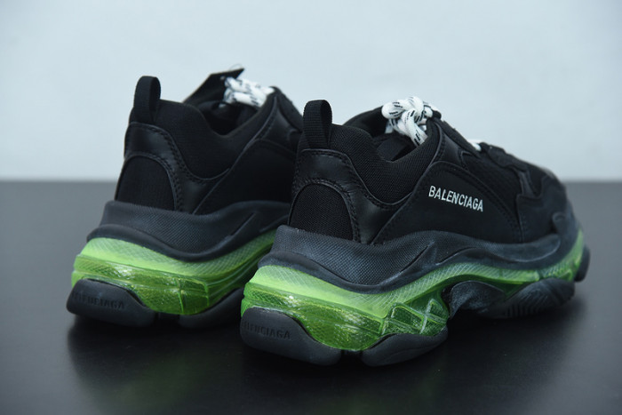 BL TRIPLE S TRAINERS
