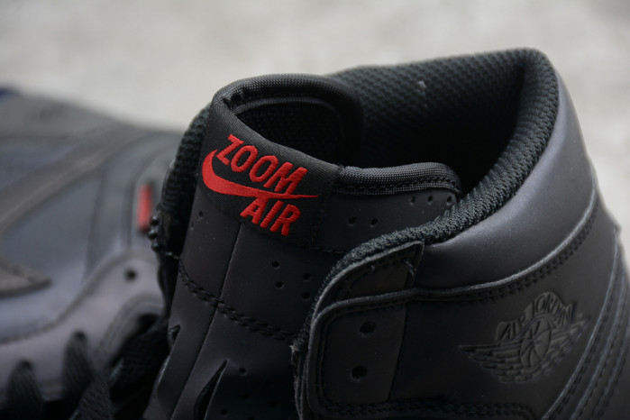Air Jordan 1 Retro High OG Zoom BV0006-900