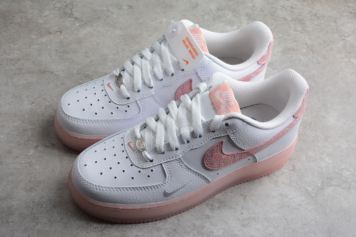NIKE Air Force 1 DQ5019-100