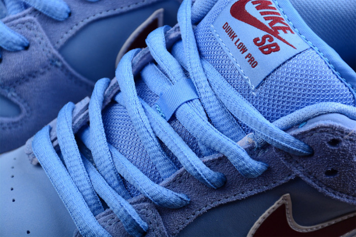 NIKE Dunk Low Phillies DQ4040-400