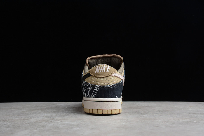 Travis Scott x Nike SB Dunk Low-CT5053-001
