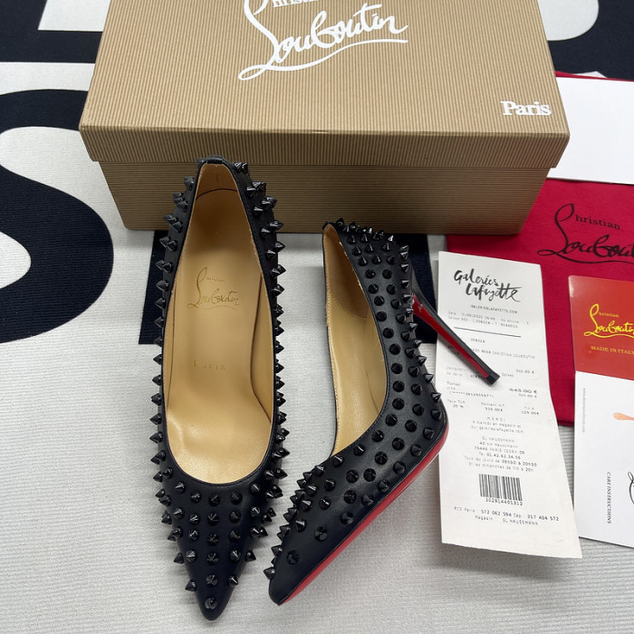 Ch**an louboutin heel
