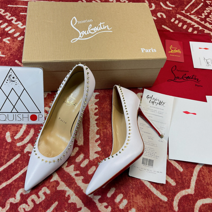 Ch**an louboutin heel