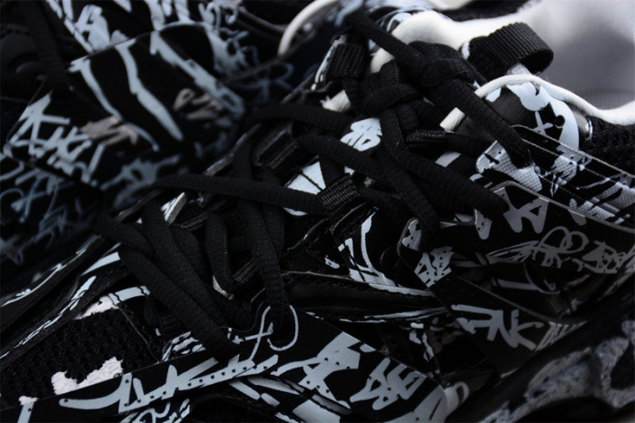 BL TRAINERS TRACK W3RRA1090