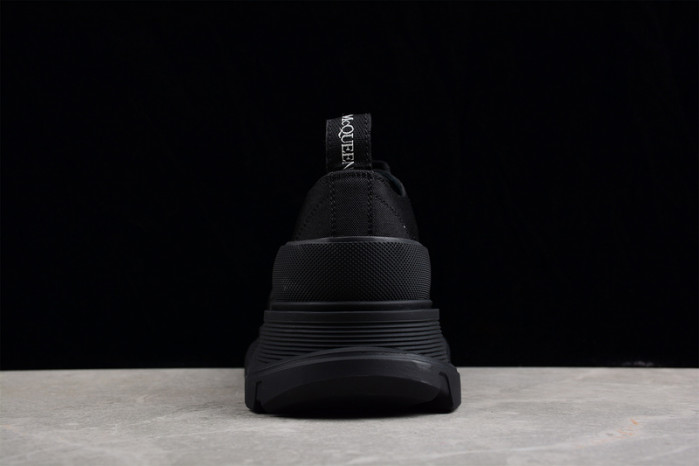 a1exa*der Mcqv*en canvas sneakers