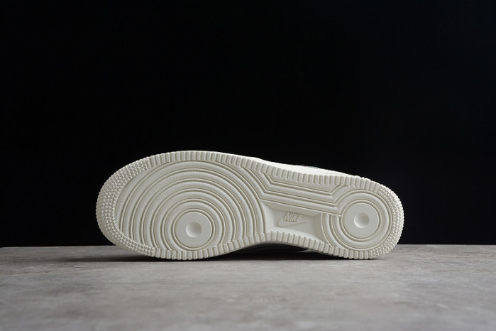 NIKE Air Force 1 CL6326-138