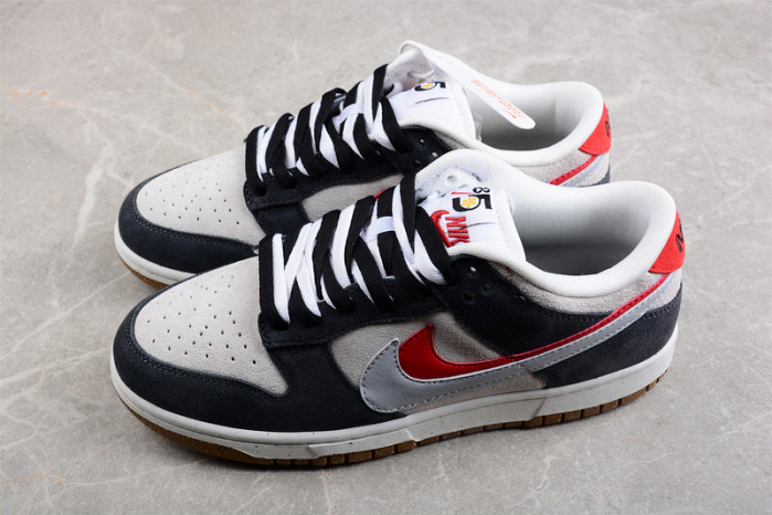 Nike Dunk Low SE “85” HX DO9457-105