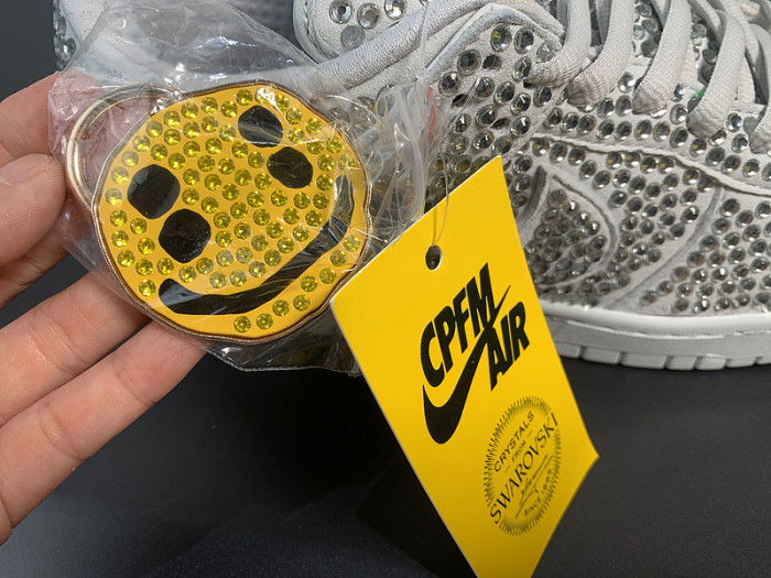 NIKE DUNK LOW CACTUS PLANT FLEA MARKET PURE PLATINUM CZ2670-001