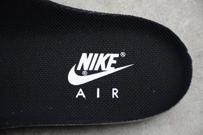 NIKE AIR FORCE 1 LOW RETURNS white/ black 820266-101