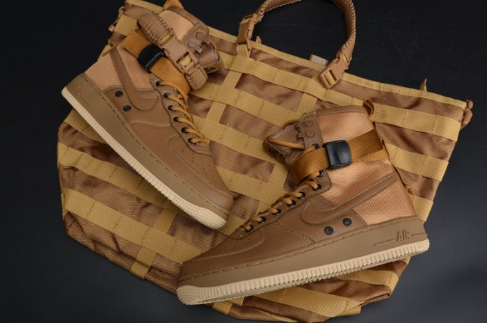 nike wmns sf force 1 “G01den beige” 857872-200