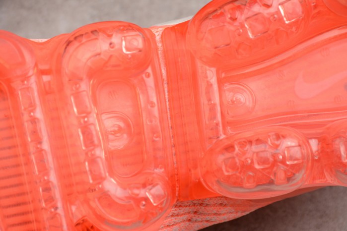 Nike Womens Vapormax Flyknit 2.0 Crimson Pulse 942843-800