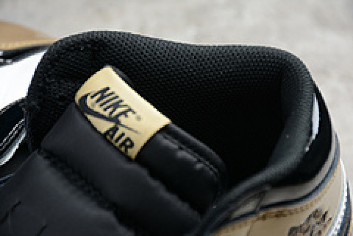 Air Jordan 1 Metallic Gold 861428-007
