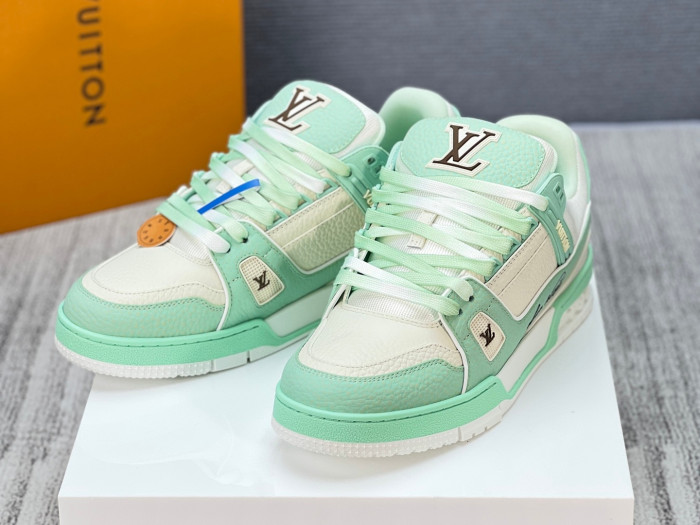 l0vis Vvtt0n lv trainer l&v-240