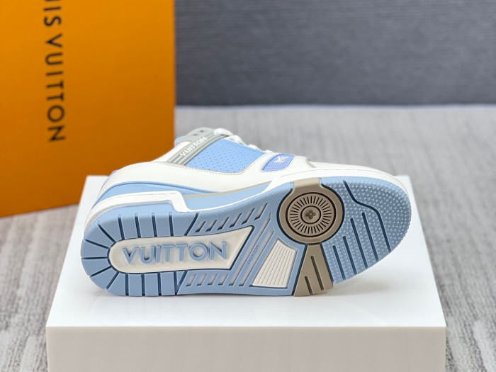 l0vis Vvtt0n lv trainer l&v-266